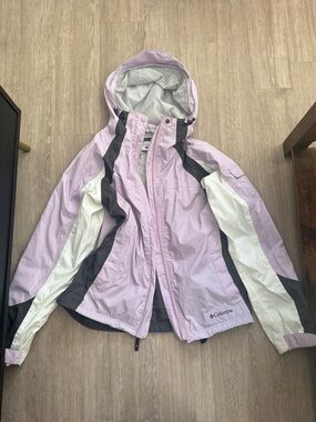 Columbia Lilac and White Hooded Shell Jacket with Charcoal Accents